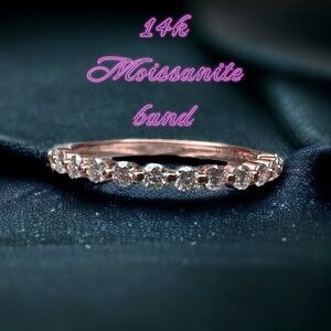 Handmade 14K Rose Gold Moissanite Ring, Top-Grade VVS D Color, Size 6. Band